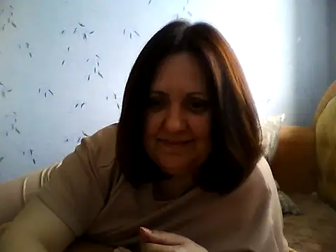 LockyCharm111 online show from May 2026 02:25:01 PM