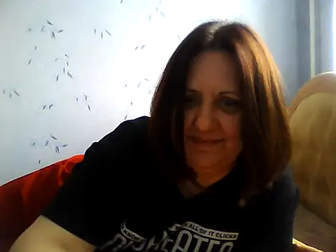 LockyCharm111 online show from May 2026 07:04:02 AM