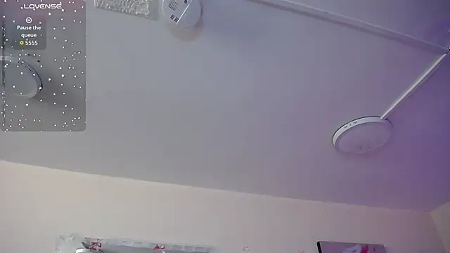 AnnyCotton online show from May 2026 07:32:02 PM