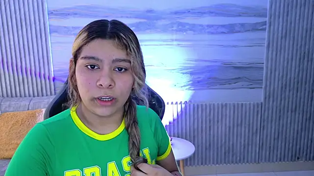 Sophie19   online show from May 2026 11:29:01 AM