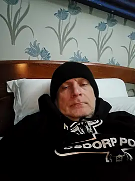 sk8brd snwbrd no snitch online show from February 2026 10:43:02 PM