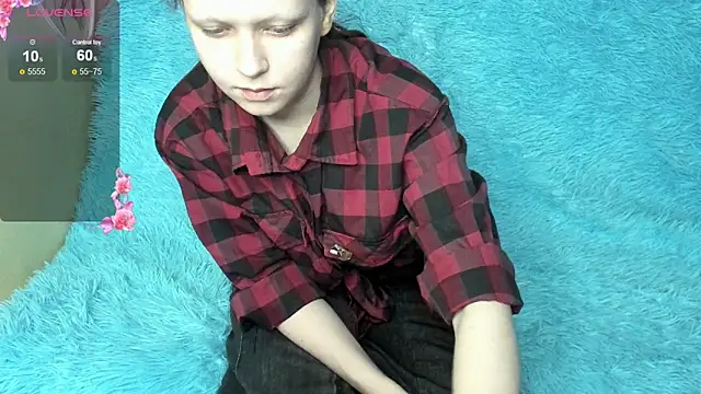 NikolFlostt online show from February 2026 01:13:02 AM