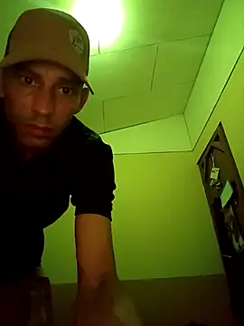 Snapshot of segnini21 chatting on May 2026 03:58:02 AM segnini21 online show from May 2026 03:58:02 AM