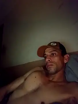 Snapshot of segnini21 chatting on May 2026 05:26:01 AM segnini21 online show from May 2026 05:26:01 AM