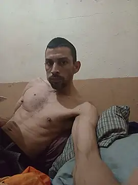 Snapshot of segnini21 chatting on June 2026 03:24:02 AM segnini21 online show from June 2026 03:24:02 AM