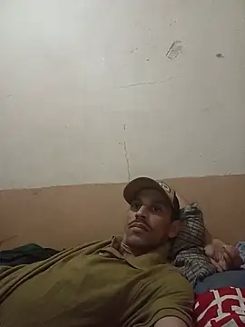 Snapshot of segnini21 chatting on July 2026 01:45:01 AM segnini21 online show from July 2026 01:45:01 AM