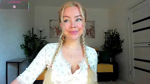 caty kiss online show from July 2026 04:30:01 AM