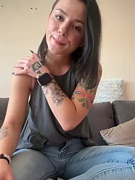 Snapshot of alwayshornyvivi chatting on February 2026 11:28:02 AM alwayshornyvivi online show from February 2026 11:28:02 AM