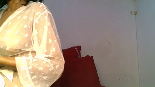 Mabelle Eveline online show from May 2026 07:24:02 AM