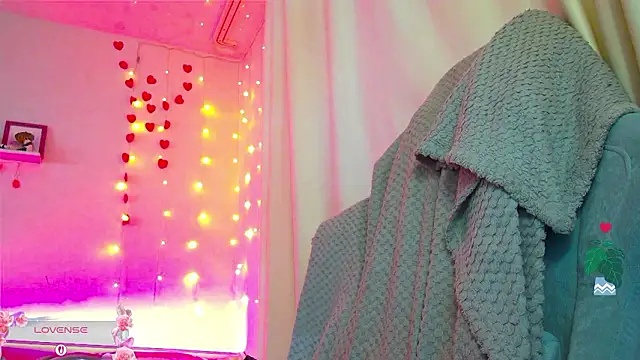 RosieNana online show from March 2026 07:42:02 PM