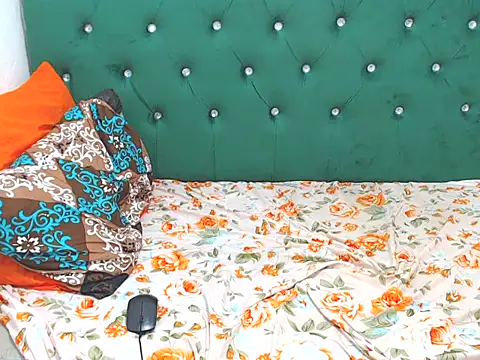 NtandoXx online show from February 2026 03:46:01 AM