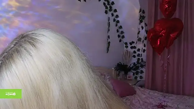 Rochelle kitty online show from May 2026 08:36:01 PM