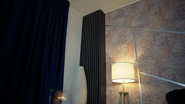 Snapshot of BlondieRhea chatting on February 2026 01:20:01 PM BlondieRhea online show from February 2026 01:20:01 PM