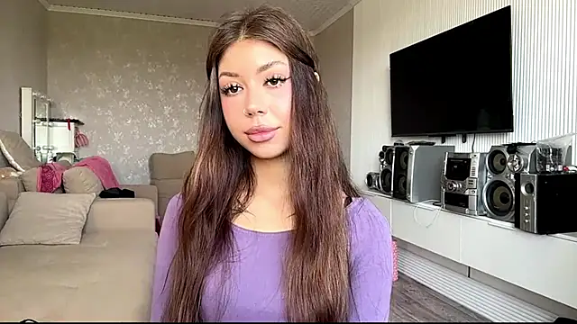 Snapshot of You_Club_Winx chatting on May 2026 07:25:01 AM You Club Winx online show from May 2026 07:25:01 AM