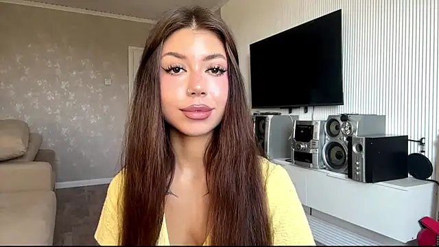 Snapshot of You_Club_Winx chatting on May 2026 07:26:02 AM You Club Winx online show from May 2026 07:26:02 AM