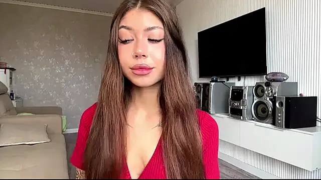 Snapshot of You_Club_Winx chatting on May 2026 08:11:01 AM You Club Winx online show from May 2026 08:11:01 AM