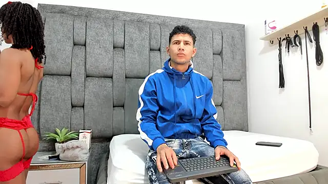 NaughtyVibes OS online show from June 2026 02:22:02 AM