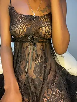 Snapshot of Rossyma chatting on February 2026 10:05:02 AM Rossyma online show from February 2026 10:05:02 AM