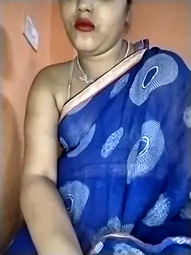 Nency Love143 online show from April 2026 05:39:02 PM