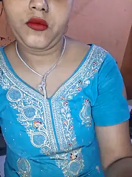 Nency Love143 online show from June 2026 06:08:02 PM