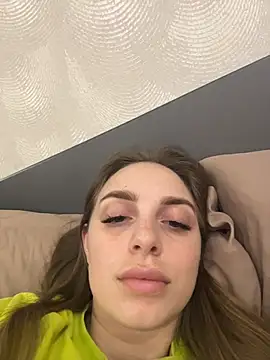  julia wonderful  online show from March 2026 09:42:02 PM