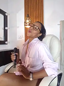samaraa smith1 online show from June 2026 12:33:02 PM
