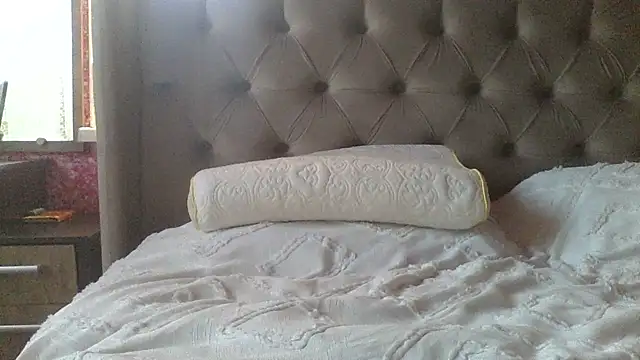 Snapshot of Shailadiess chatting on March 2026 02:32:01 PM Shailadiess online show from March 2026 02:32:01 PM