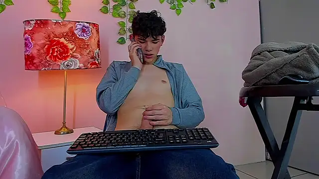 Philippsx online show from March 2026 11:24:01 PM