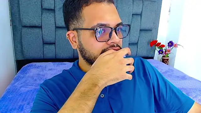 Snapshot of J_black_ chatting on February 2026 06:03:02 PM J black online show from February 2026 06:03:02 PM