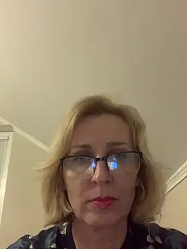 Snapshot of VeltaMur975 chatting on February 2026 08:05:01 PM VeltaMur975 online show from February 2026 08:05:01 PM