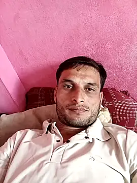 Snapshot of Beinghorny83 chatting on February 2026 08:49:01 AM Beinghorny83 online show from February 2026 08:49:01 AM