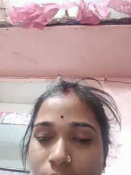 Deepjakolirr online show from May 2026 08:39:01 PM