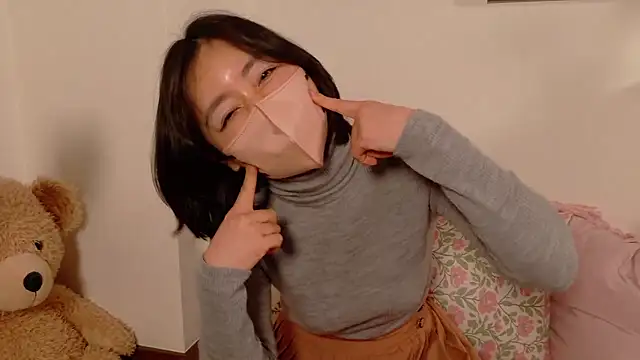 Snapshot of Mochi-Momo chatting on March 2026 02:19:01 PM Mochi-Momo online show from March 2026 02:19:01 PM