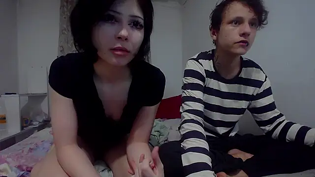 Snapshot of MegaanCollins chatting on April 2026 07:58:02 PM MegaanCollins online show from April 2026 07:58:02 PM