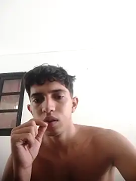 Noscay online show from April 2026 01:02:01 PM