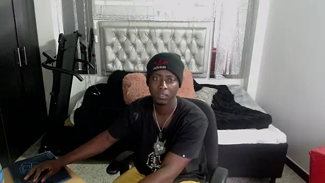 chamaquito xl online show from February 2026 12:23:01 PM