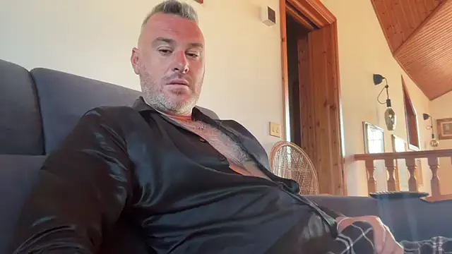 marcovik1 online show from April 2026 06:30:01 AM