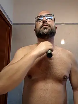 Snapshot of cetriolino chatting on May 2026 05:38:02 AM cetriolino online show from May 2026 05:38:02 AM
