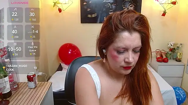 Snapshot of Eve_Bennett chatting on April 2026 07:32:01 PM Eve Bennett online show from April 2026 07:32:01 PM