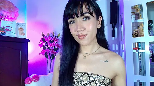 Yiyii online show from May 2026 09:39:01 AM