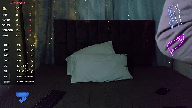 Snapshot of NicolasTorrez chatting on March 2026 08:36:01 PM NicolasTorrez online show from March 2026 08:36:01 PM