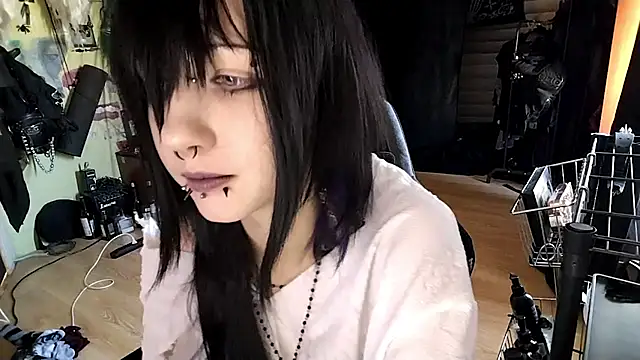 Snapshot of Shempert_ghot chatting on February 2026 11:08:02 AM Shempert ghot online show from February 2026 11:08:02 AM