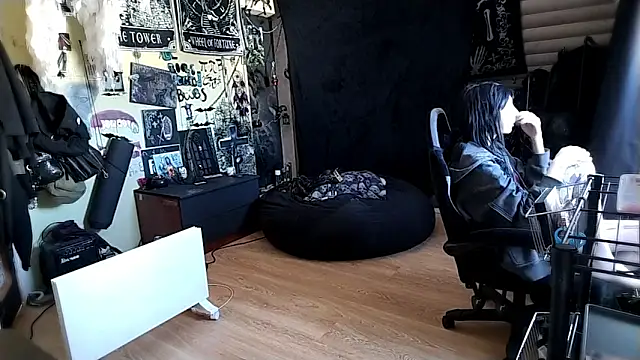 Snapshot of Shempert_ghot chatting on February 2026 11:07:02 AM Shempert ghot online show from February 2026 11:07:02 AM