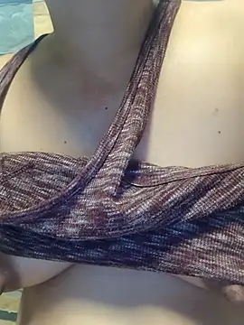 squirtshantal online show from December 2025 01:43:02 AM