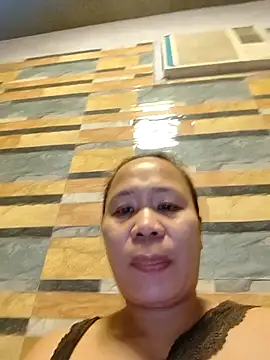 squirtshantal online show from February 2026 11:25:02 AM