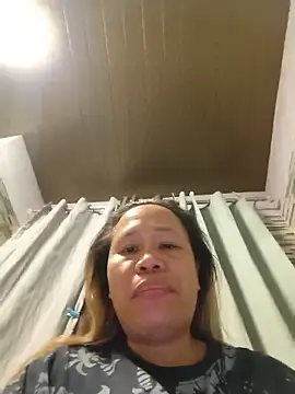squirtshantal online show from May 2026 11:49:02 AM