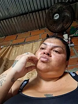 Juli Powl online show from May 2026 02:15:02 PM