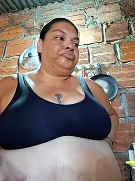Juli Powl online show from June 2026 01:13:01 PM