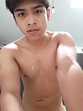 Snapshot of fran0631 chatting on April 2026 10:07:01 PM fran0631 online show from April 2026 10:07:01 PM