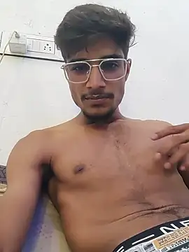Snapshot of kaushikhotty chatting on June 2026 09:07:01 AM kaushikhotty online show from June 2026 09:07:01 AM
